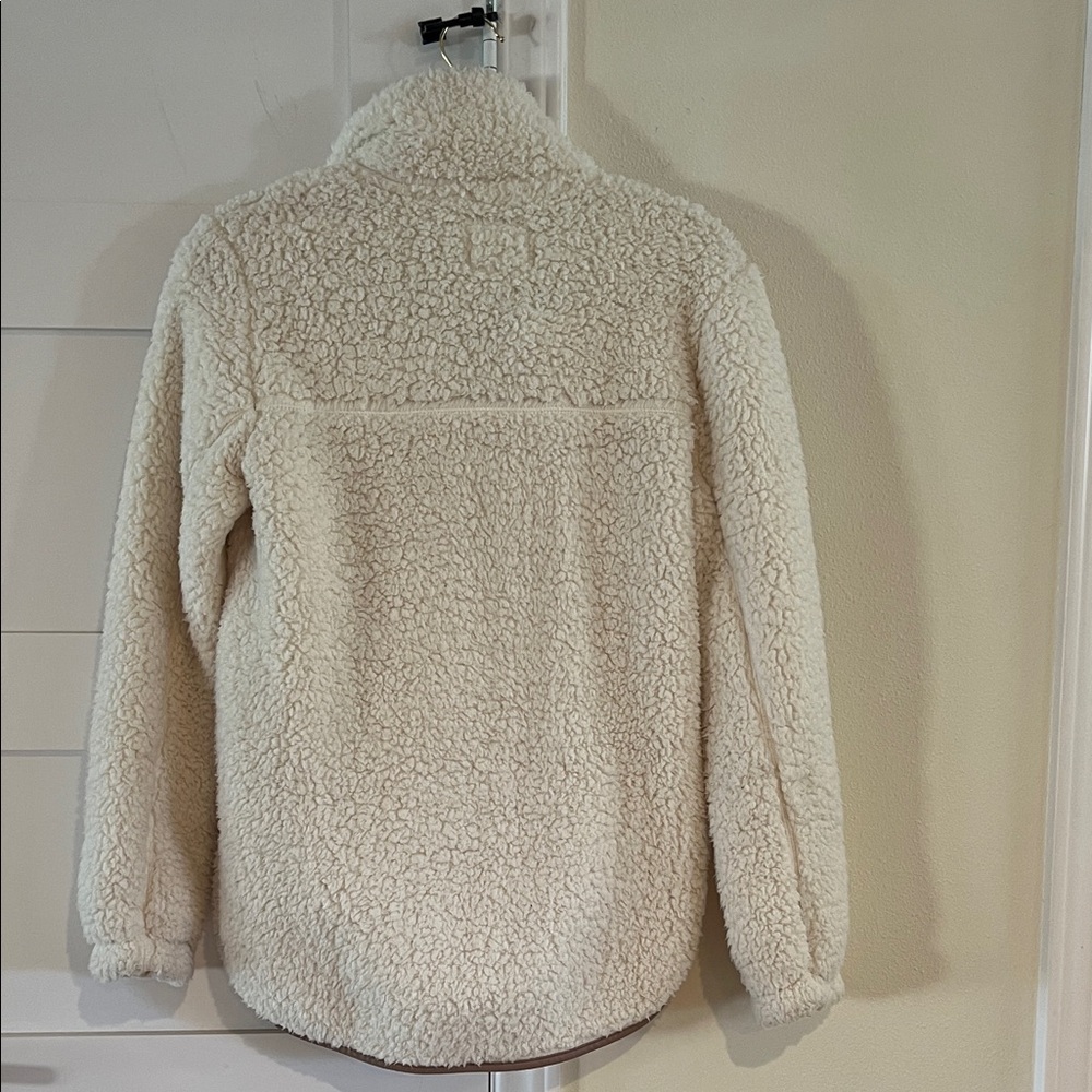 Women’s Abercrombie & Fitch Cream Sherpa Quarter Zip Pullover Size Small EUC - Picture 5 of 5